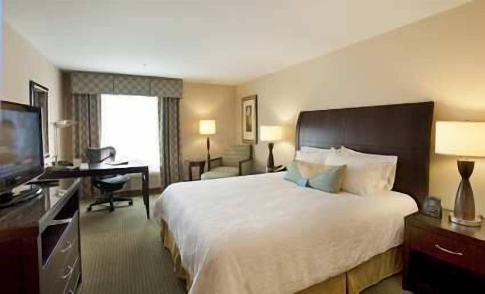 Hilton Garden Inn By Hilton Mount Laurel Exterior foto
