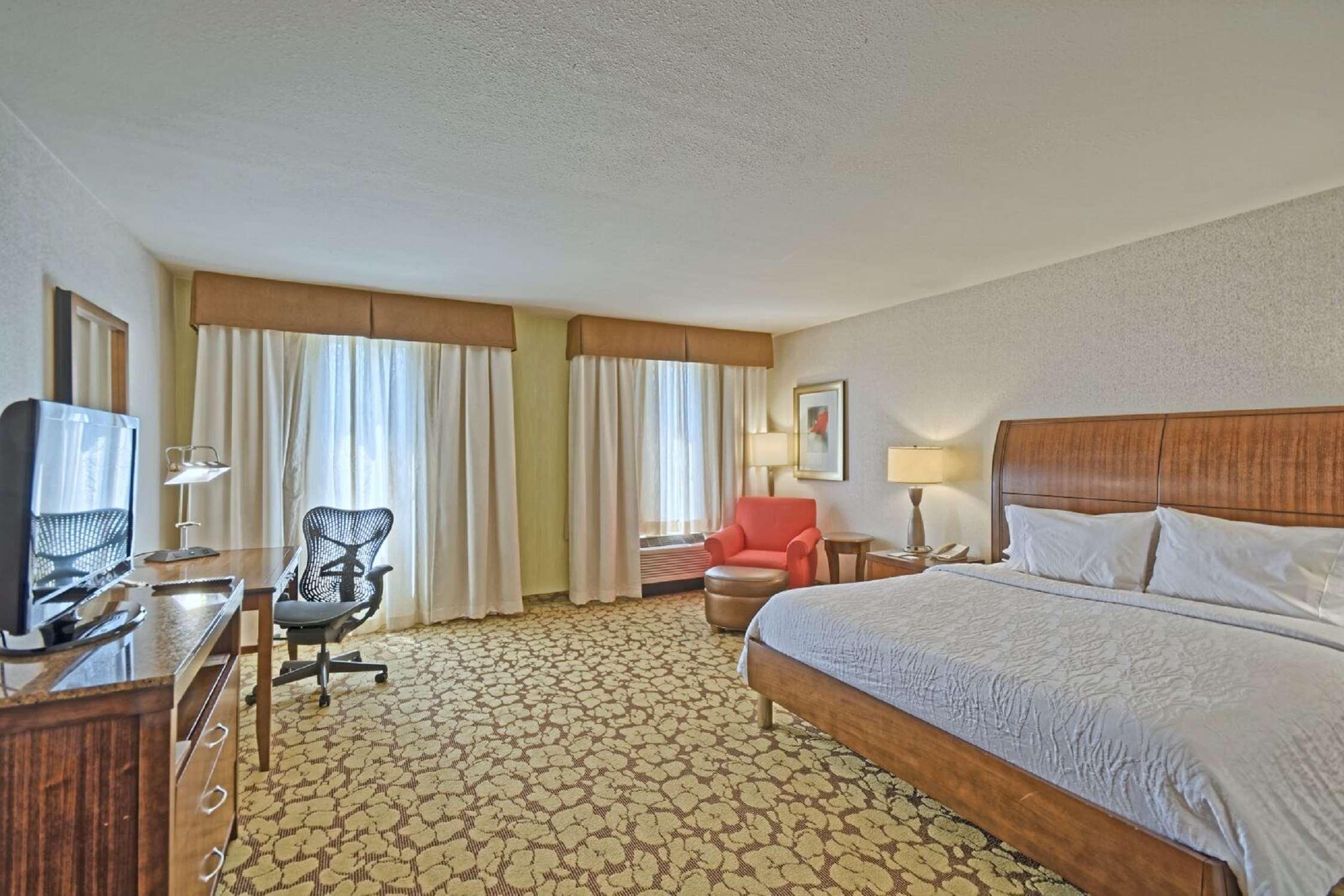 Hilton Garden Inn By Hilton Mount Laurel Exterior foto