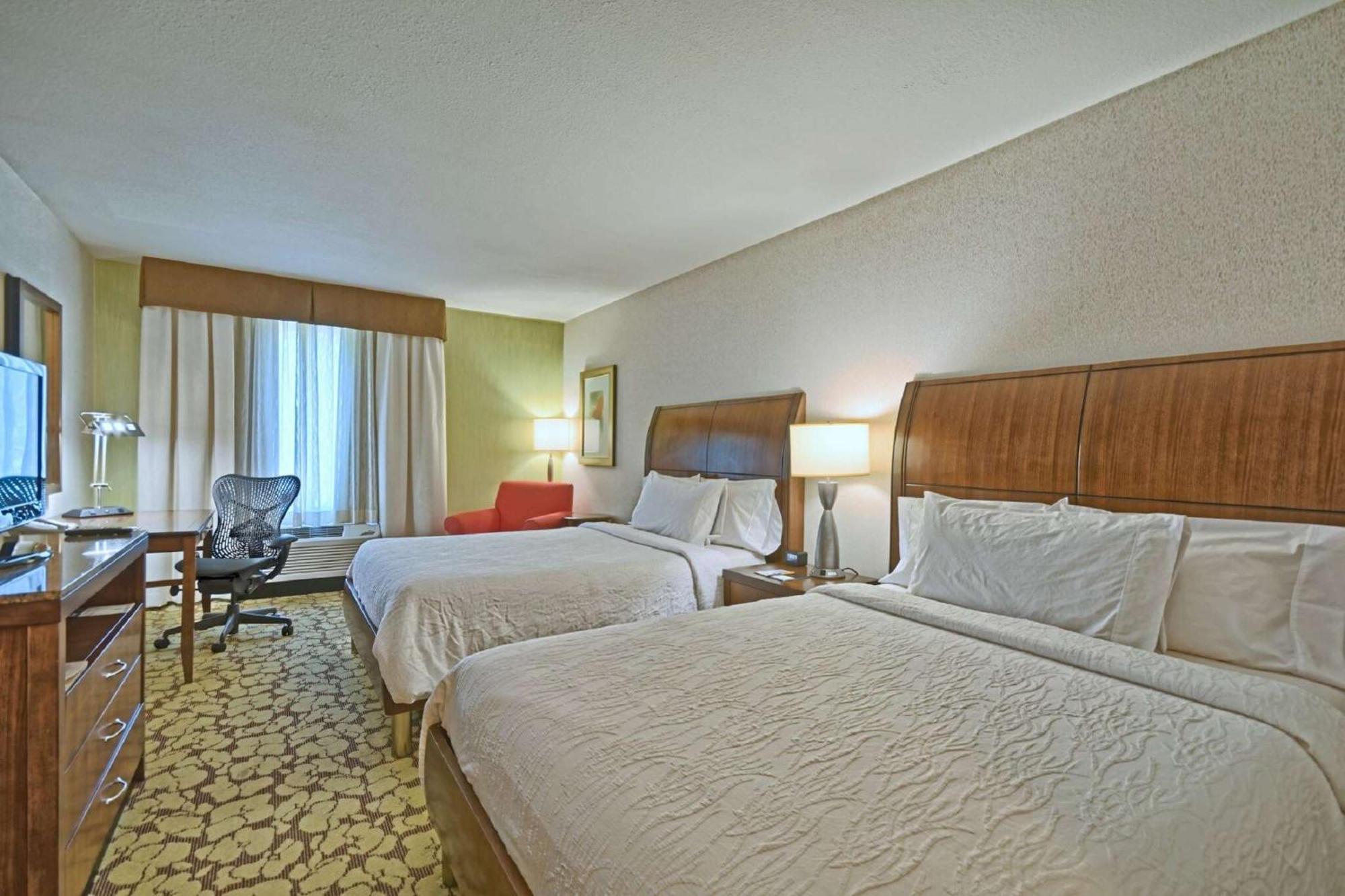 Hilton Garden Inn By Hilton Mount Laurel Exterior foto